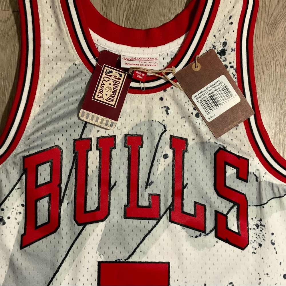 New Mitchell & Ness White Chicago Bulls 97-98 Toni Kukoc Swingman Jersey S - Picture 9 of 11